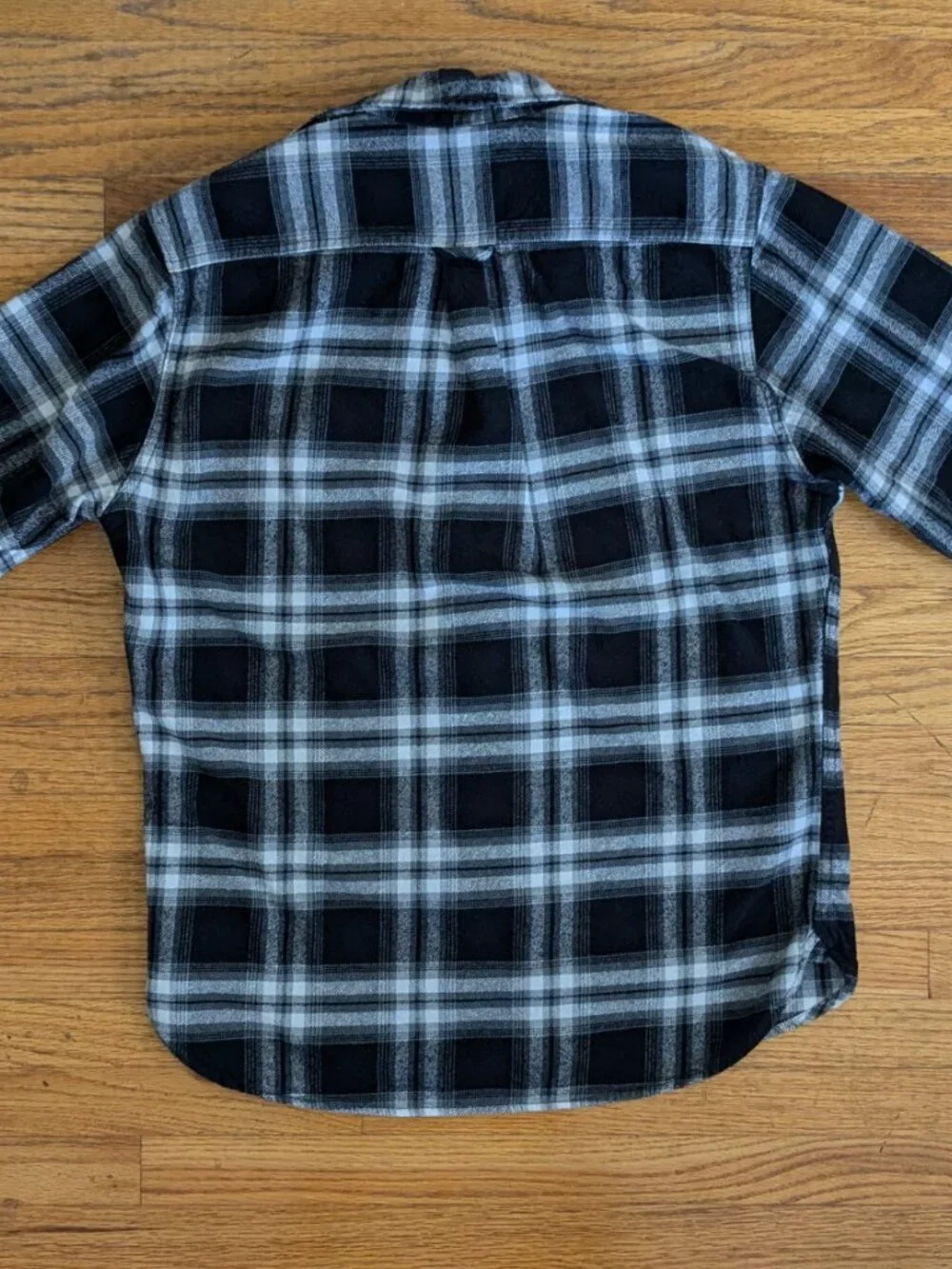 Jachs // Flannel Overshirt // Black &White // M